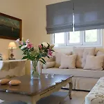 Apartment Amalia Exanthia