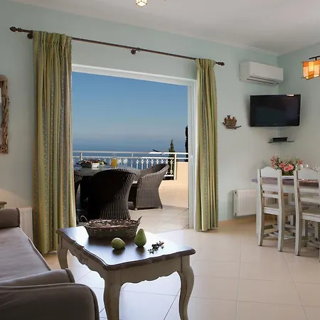 Amalia アパート Exanthia